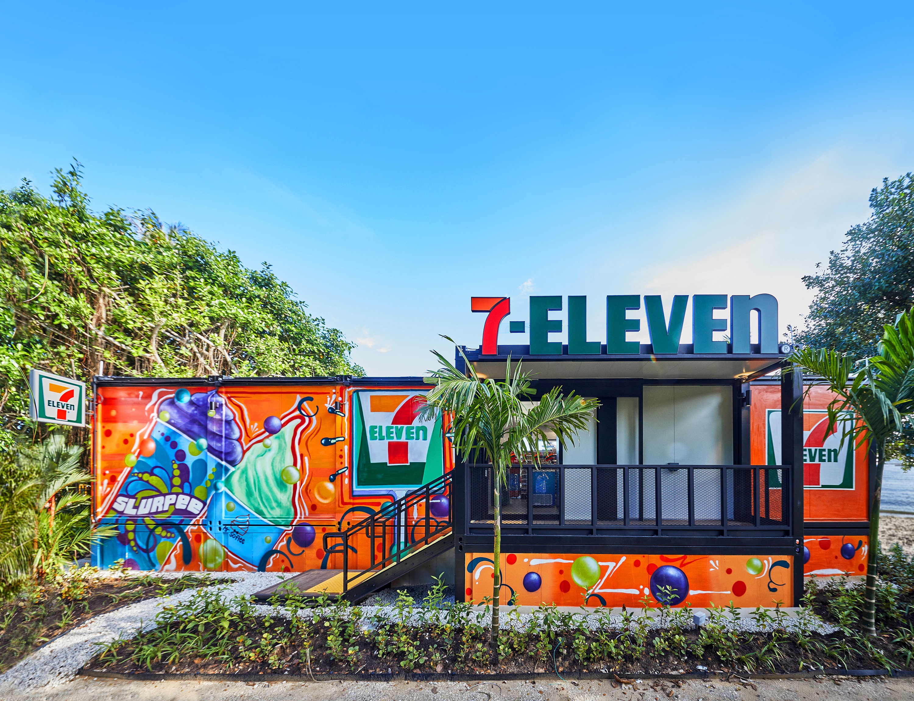 7-Eleven Store Front View